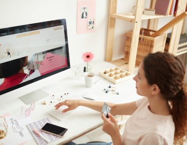 Entering number of credit card on website